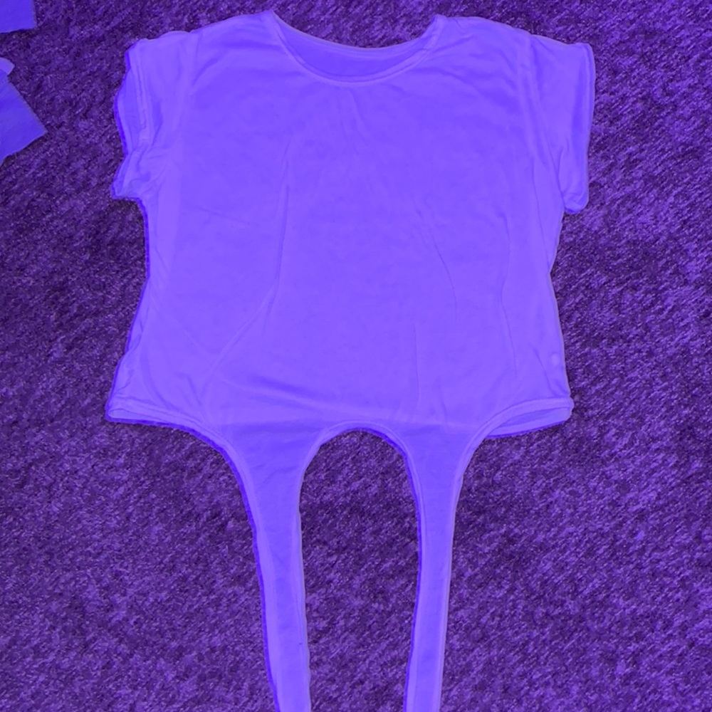 White tie up crop top